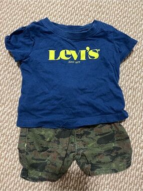 Boys 12M Levi's Navy Blue Tee  Logo and Camo Shorts  Matching Set
